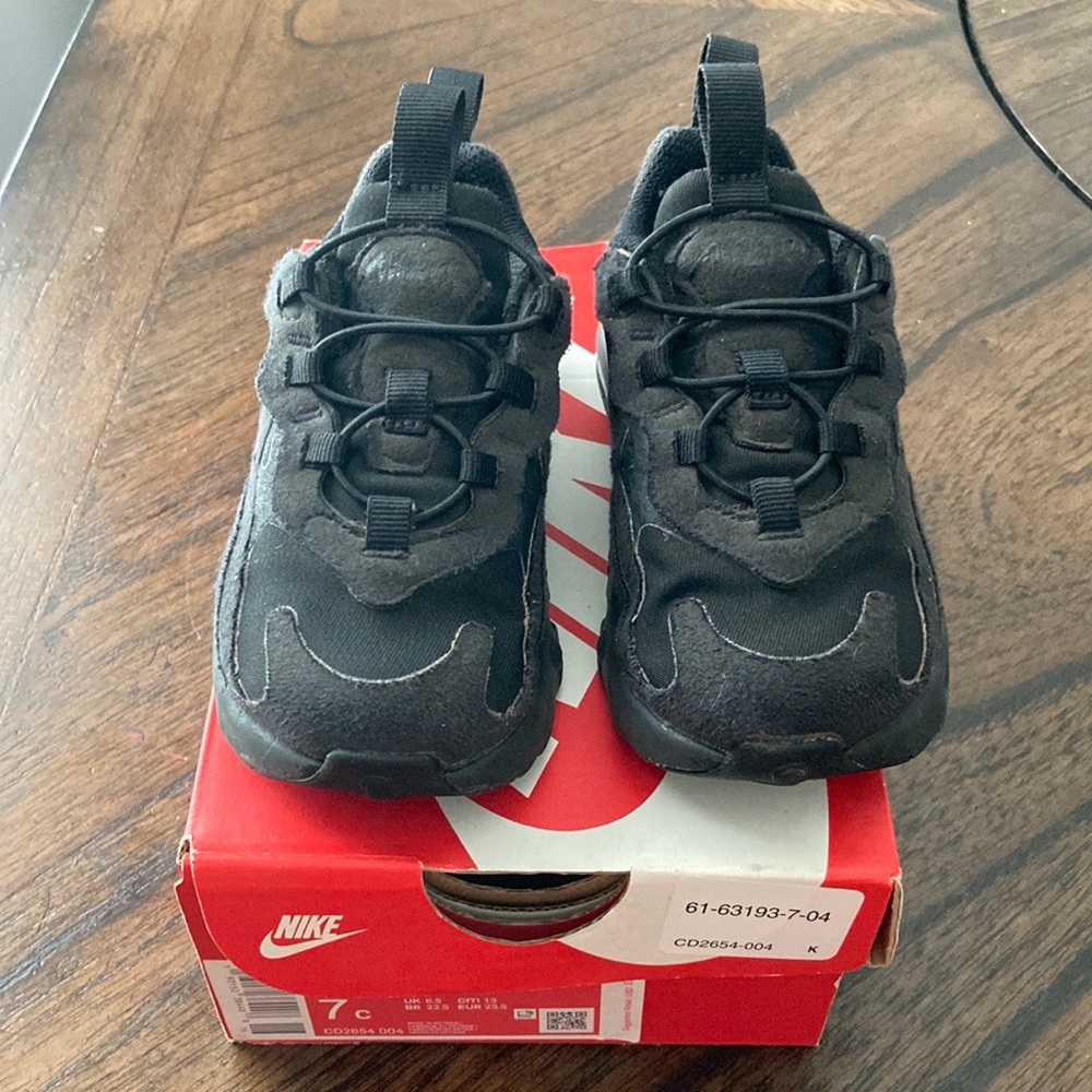 Toddler Nike Airmax 270 size 7c